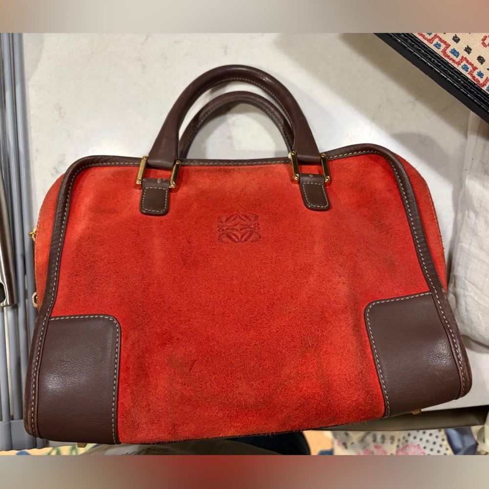 LOEWE Anagram Americana 28 Hand Bag Suede Leather Red Gold Auth